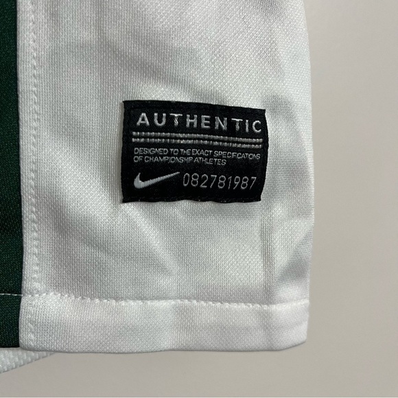 Women’s Nike‎ Dri Fit Vneck Jersey Michigan Jaguars FC Soccer Size XL - Picture 2 of 10